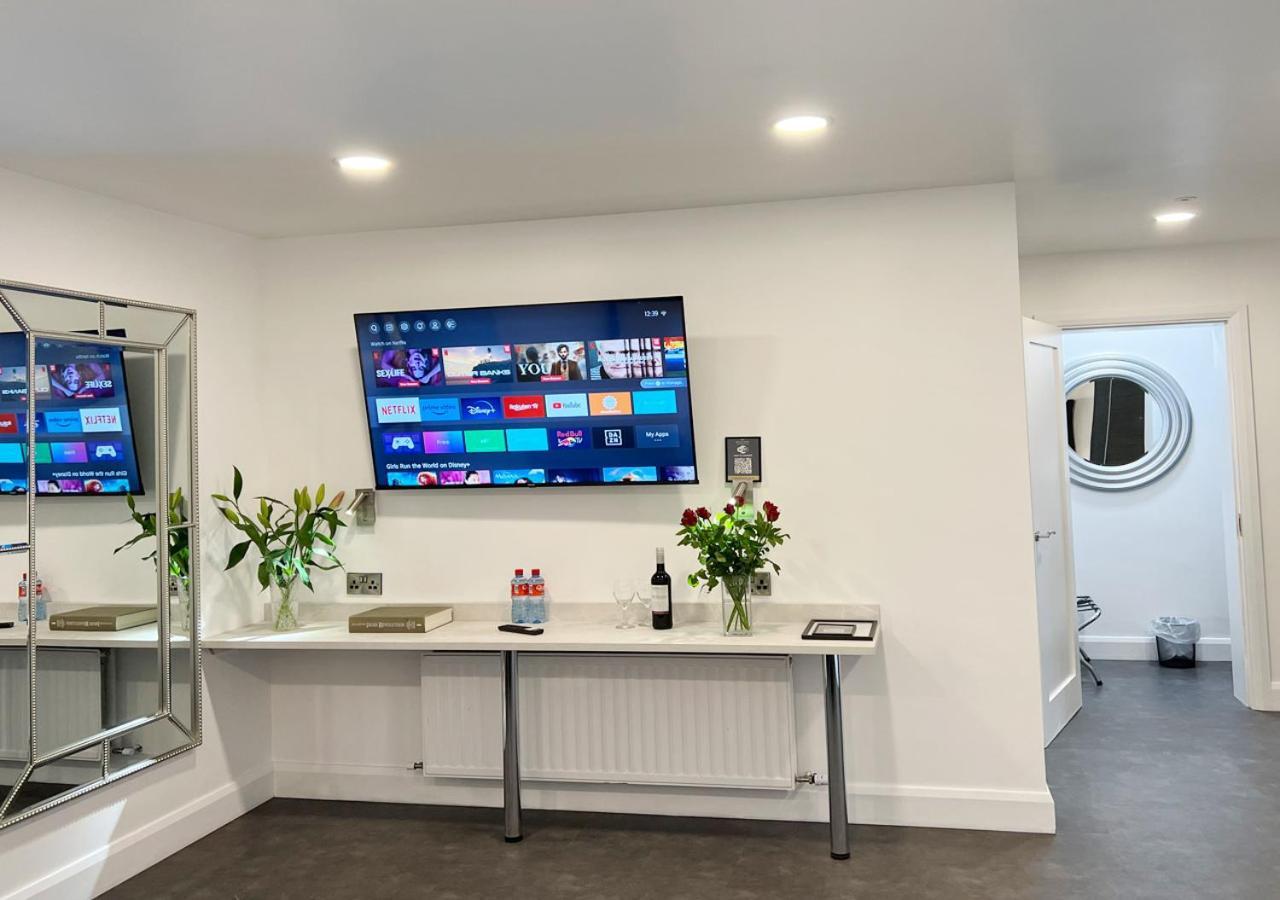 Bella Vista Hotel & Self Catering Suites Cobh Exteriör bild