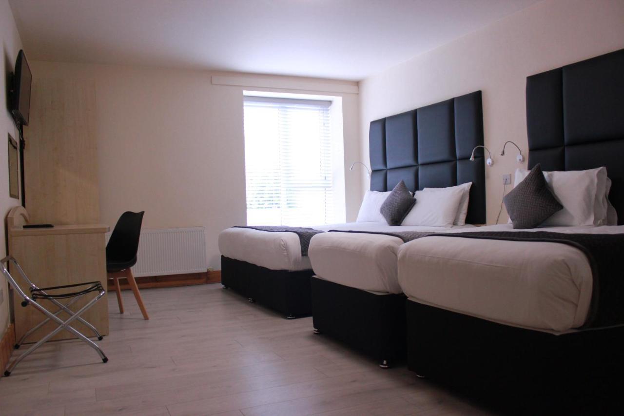 Bella Vista Hotel & Self Catering Suites Cobh Exteriör bild